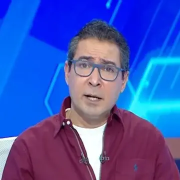 محمد بركات يُعلن موقفه النهائي من تولي منصب مدير التعاقدات في الأهلي.